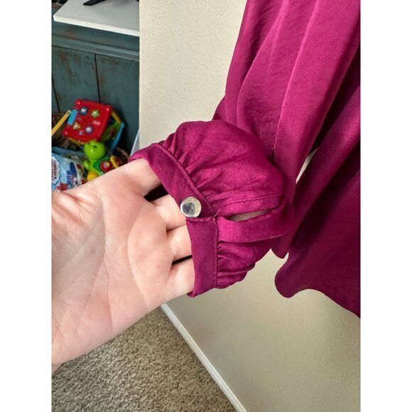 Jennifer Lopez Women's Pink Blouse Size X-Small long sleeve‎ v-neck polyester - Picture 4 of 9